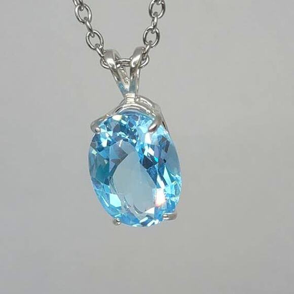 15 Carat Flawless (IF) Blue Topaz Pendant!! - Picture 11 of 12